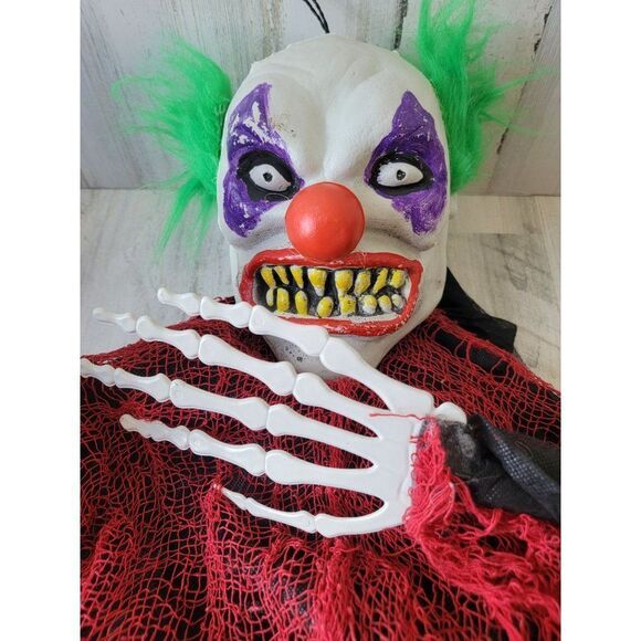 Halloween Joker clown hanging scary prop circus decor - Picture 3 of 11